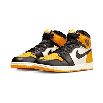 Tênis Nike Air Jordan 1 Retrô High OG Amarelo Taxi