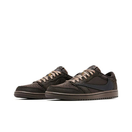 Tênis Air Jordan 1 Retrô Low OG SP x Travis Scott Velvet Brown