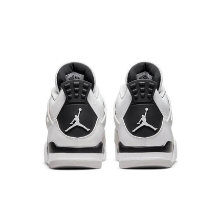 Tênis Air Jordan 4 Retrô Military Black